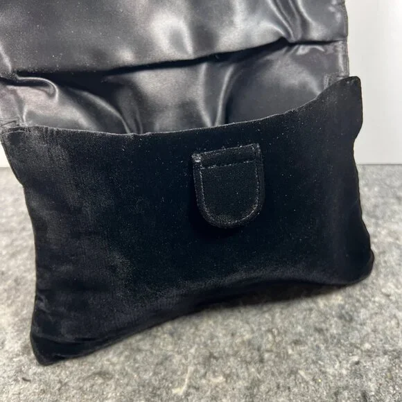 Bienen Davis VTG Black Velvet & Gold Tone Metal Trim Clutch W/ Mirror & Pouch - Picture 11 of 16